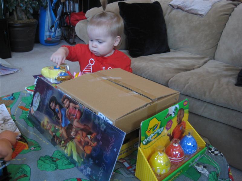 X-Mas2008-26.JPG - Look at all the stuff I got!