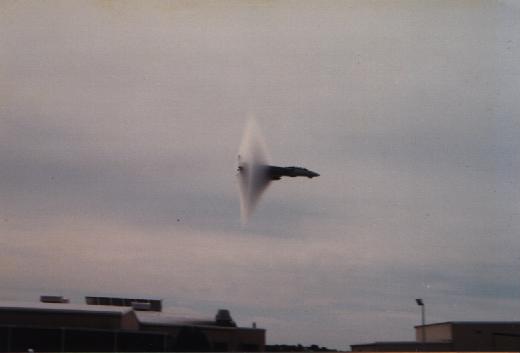 F-14 Departure.jpg (294172 bytes)